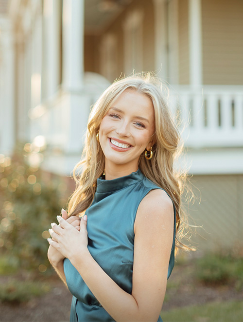 Lily Thompson